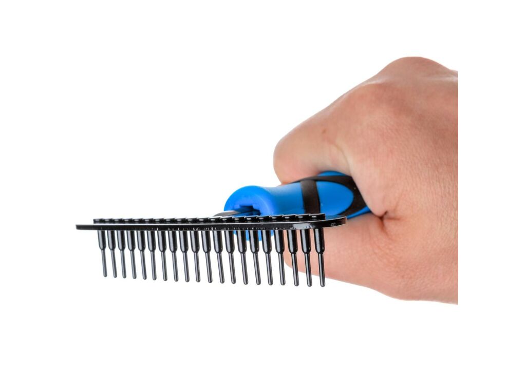 Undercoat grooming rake top
