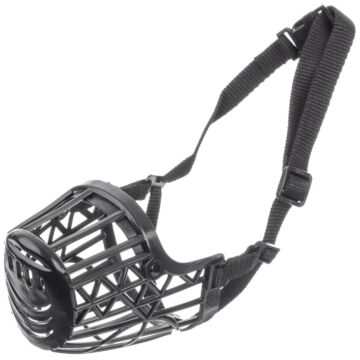 PlasticCageMuzzle-GROOM007-01-jpg